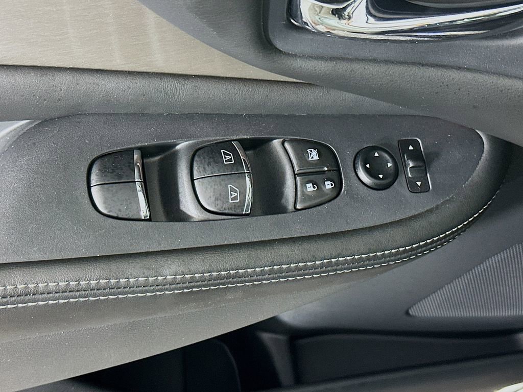 Certified 2024 Nissan Murano SL image 25