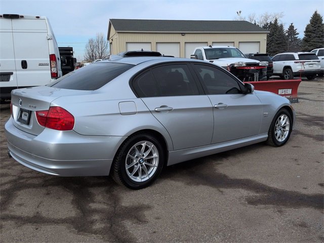 Used 2010 BMW 328i xDrive Sedan image 5