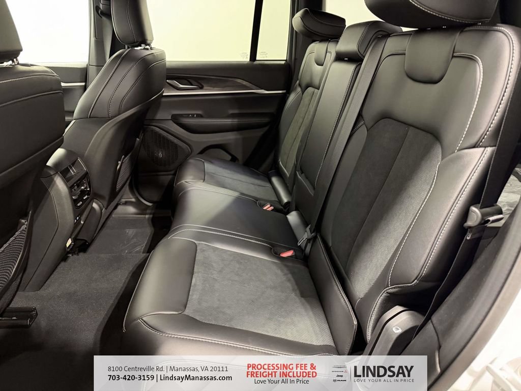 New 2026 Jeep Grand Cherokee Altitude AWD/4WD image 14