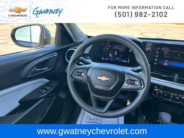 Used 2026 Chevrolet Trax LT FWD image 23