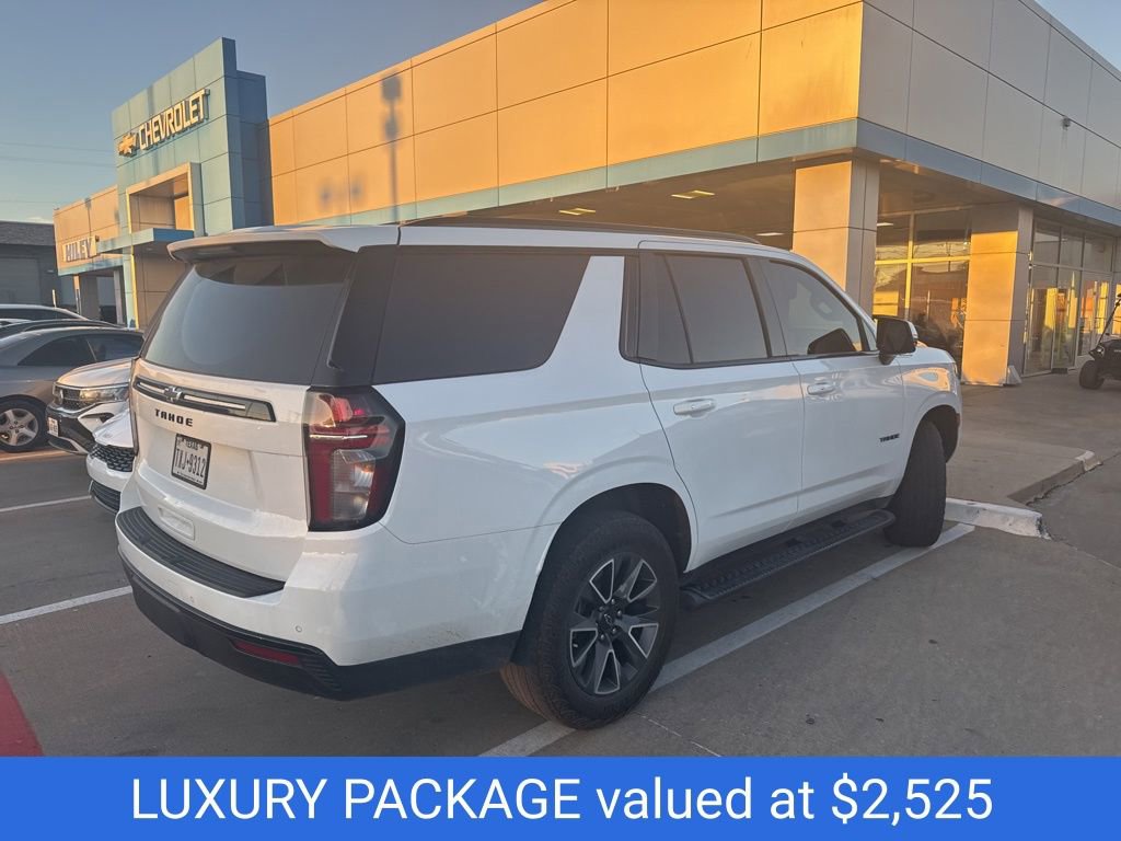 Used 2024 Chevrolet Tahoe Z71 w/ Luxury Package image 3