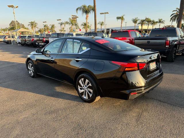 Certified 2025 Nissan Altima 2.5 S FWD image 4