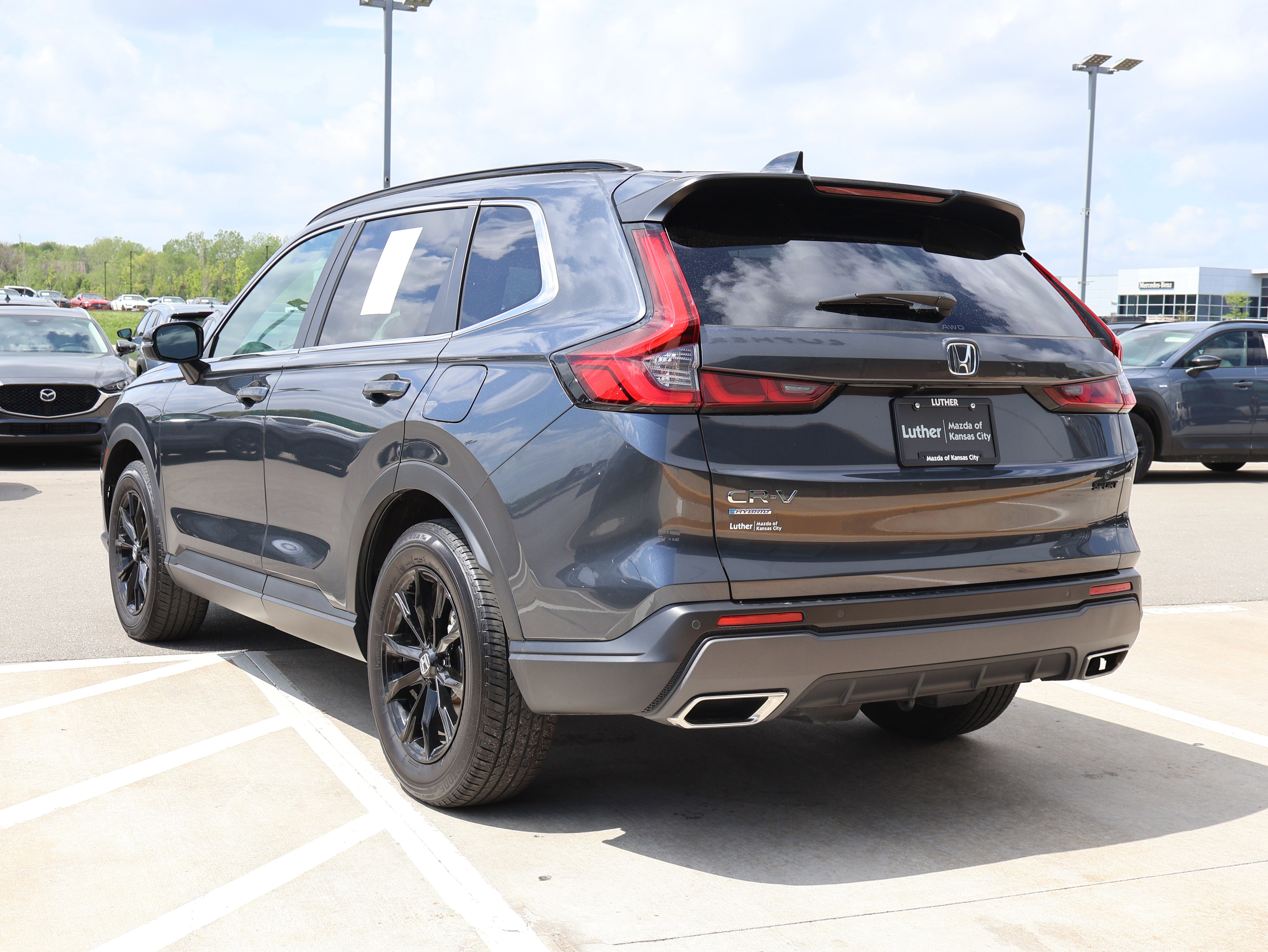 Used 2025 Honda CR-V Sport-L image 4