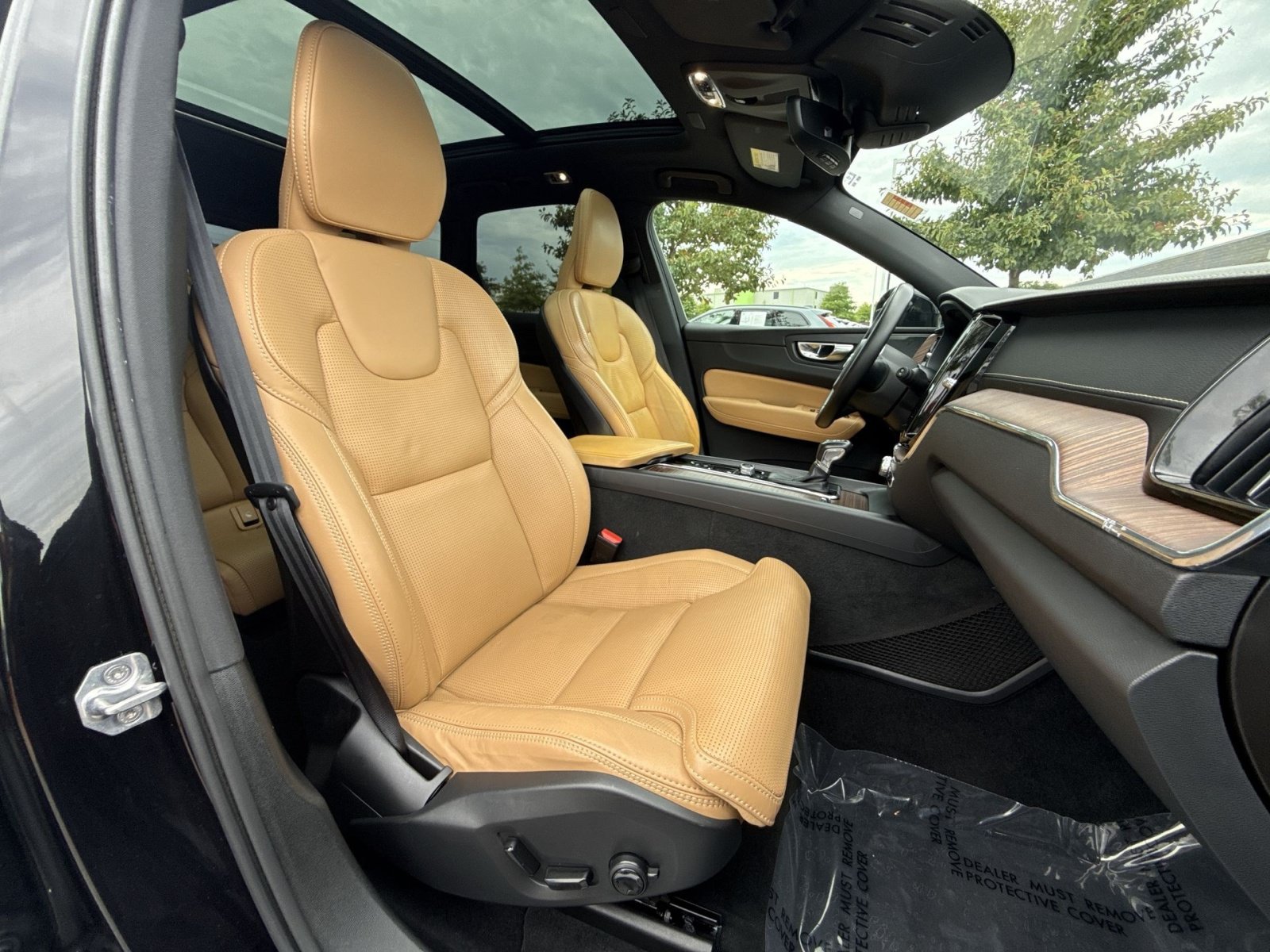 Used 2021 Volvo XC60 T5 Inscription w/ Protection Package Premier AWD/4WD image 26