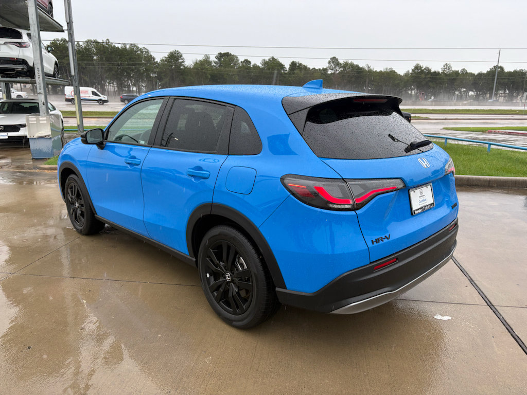 Certified 2026 Honda HR-V Sport image 6