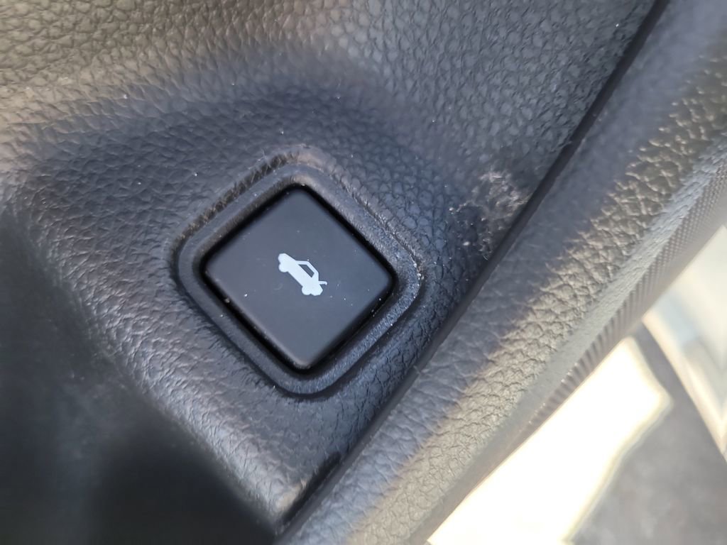 Used 2021 Honda Accord EX image 15