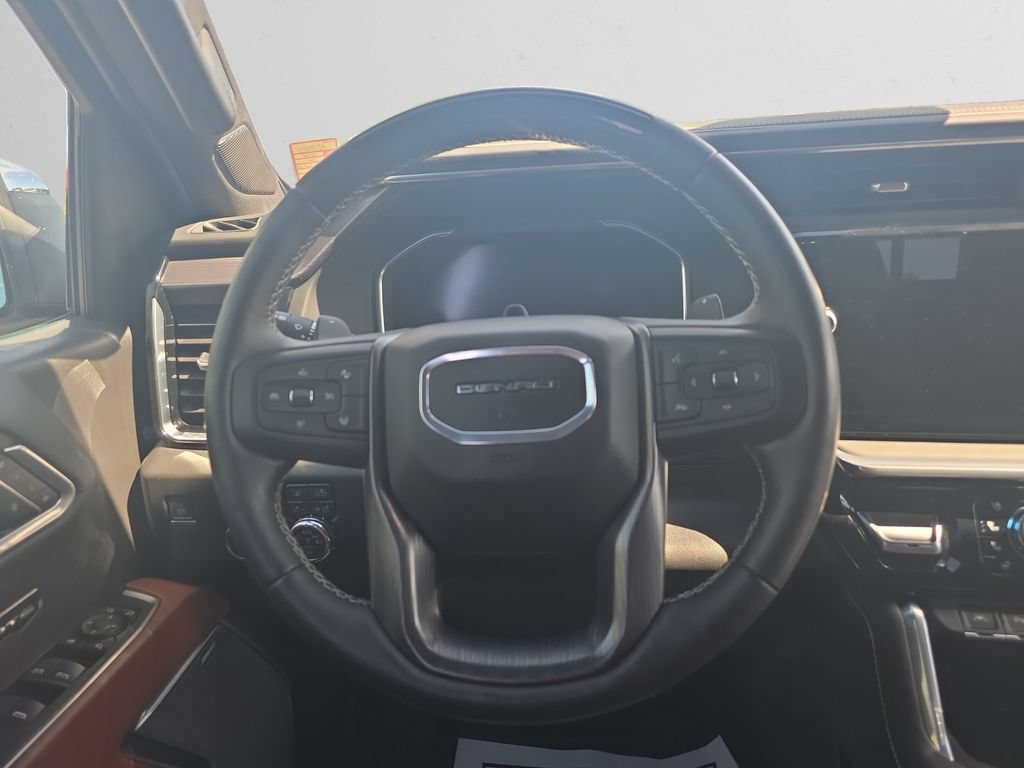 Used 2026 GMC Sierra 1500 Denali Ultimate AWD/4WD image 13