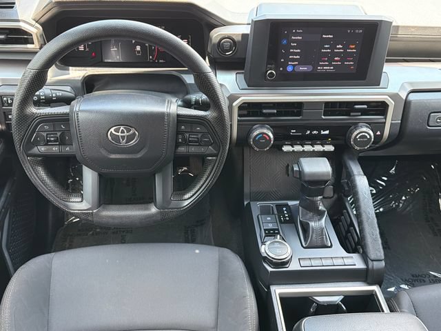 Used 2025 Toyota Tacoma SR5 AWD/4WD image 24