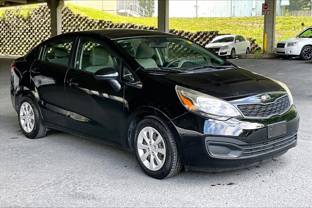 Used 2015 Kia Rio LX w/ Power Package FWD image 18