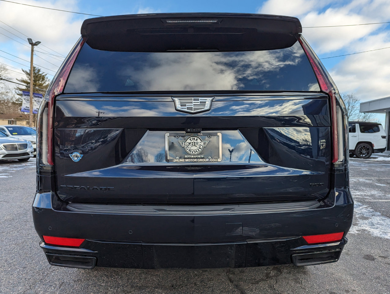 Used 2023 Cadillac Escalade Sport Platinum w/ LPO, Floor Liner Package image 9
