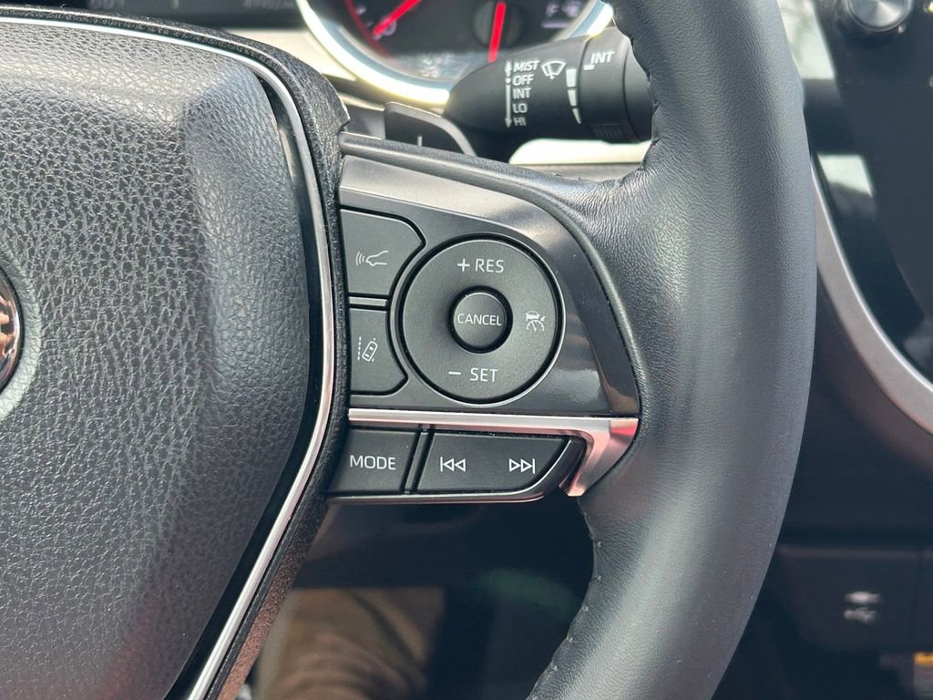 Used 2019 Toyota Camry XSE FWD image 36
