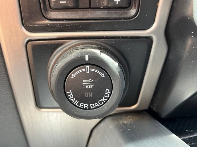 Used 2022 Ford F250 Platinum w/ FX4 Off-Road Package AWD/4WD image 37