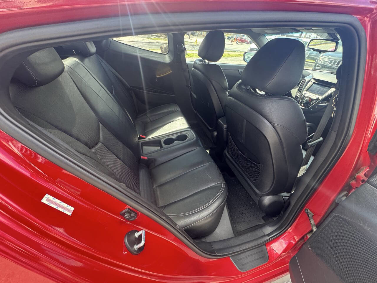 Used 2013 Hyundai Veloster Turbo FWD image 21