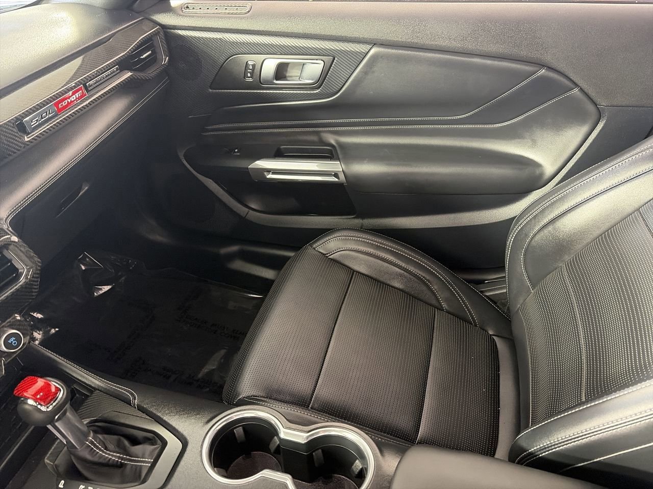 Used 2024 Ford Mustang GT Premium RWD image 22