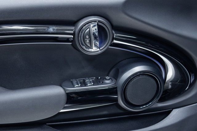 Used 2024 MINI Cooper S image 11