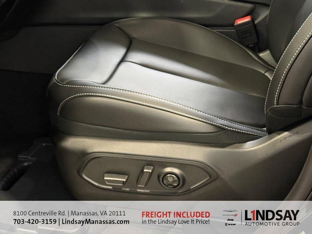 New 2025 Jeep Grand Cherokee L Limited w/ Luxury Tech Group II image 20