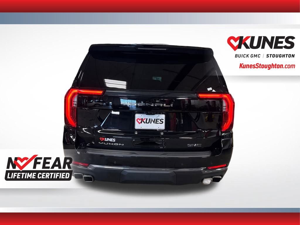 Used 2025 GMC Yukon XL Denali Ultimate AWD/4WD image 11