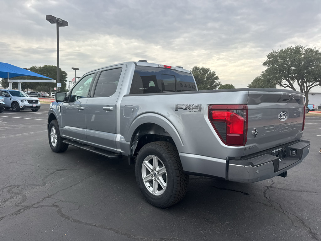 New 2026 Ford F150 XLT w/ Equipment Group 302A MID AWD/4WD image 7