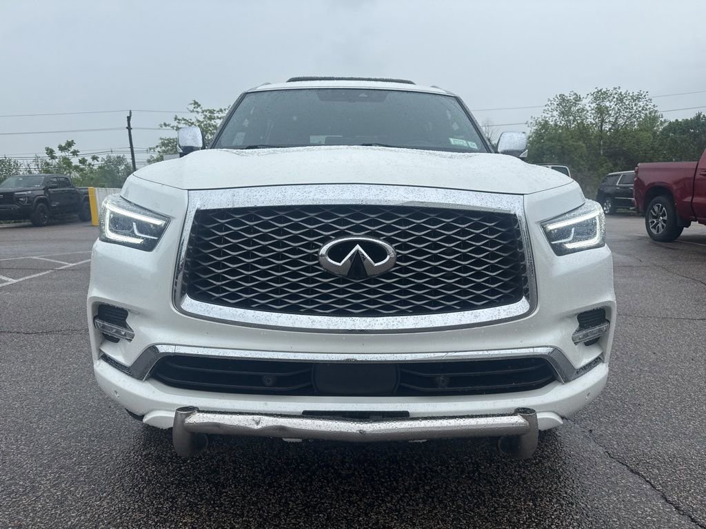 Used 2024 INFINITI QX80 Sensory w/ Cargo Package AWD/4WD image 3