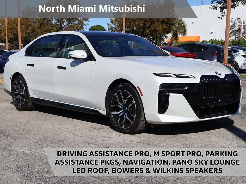 Used 2023 BMW 760i xDrive image 1