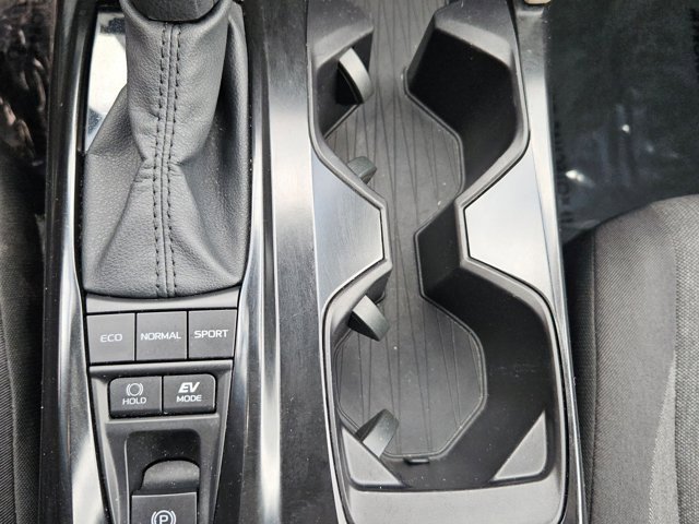 Used 2025 Toyota Camry LE image 23