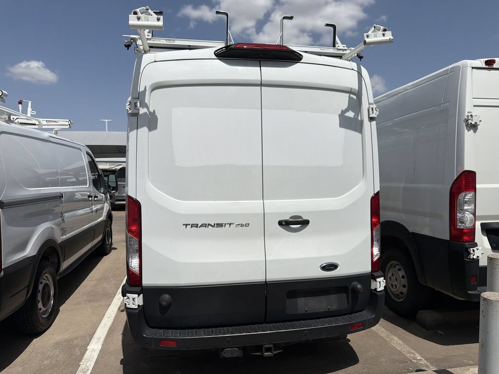 Used 2019 Ford Transit 250 148 Medium Roof RWD image 3