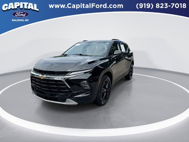 Used 2023 Chevrolet Blazer LT w/ Convenience Package AWD/4WD image 4