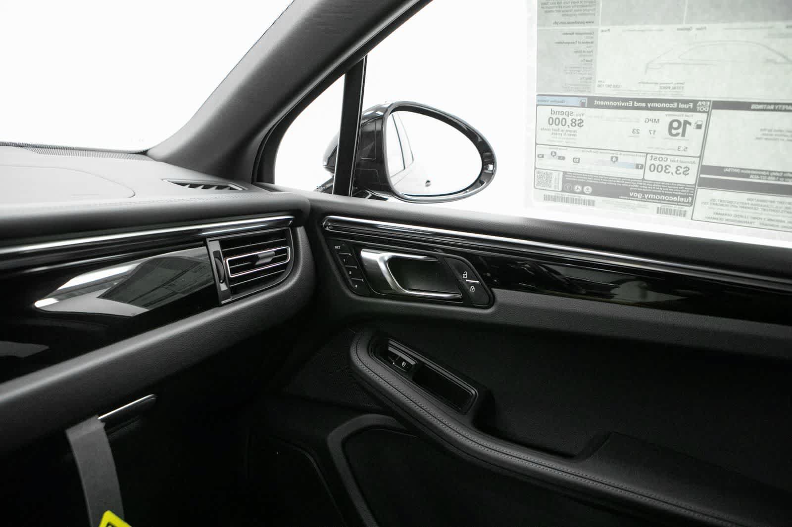 New 2026 Porsche Macan S AWD/4WD image 30