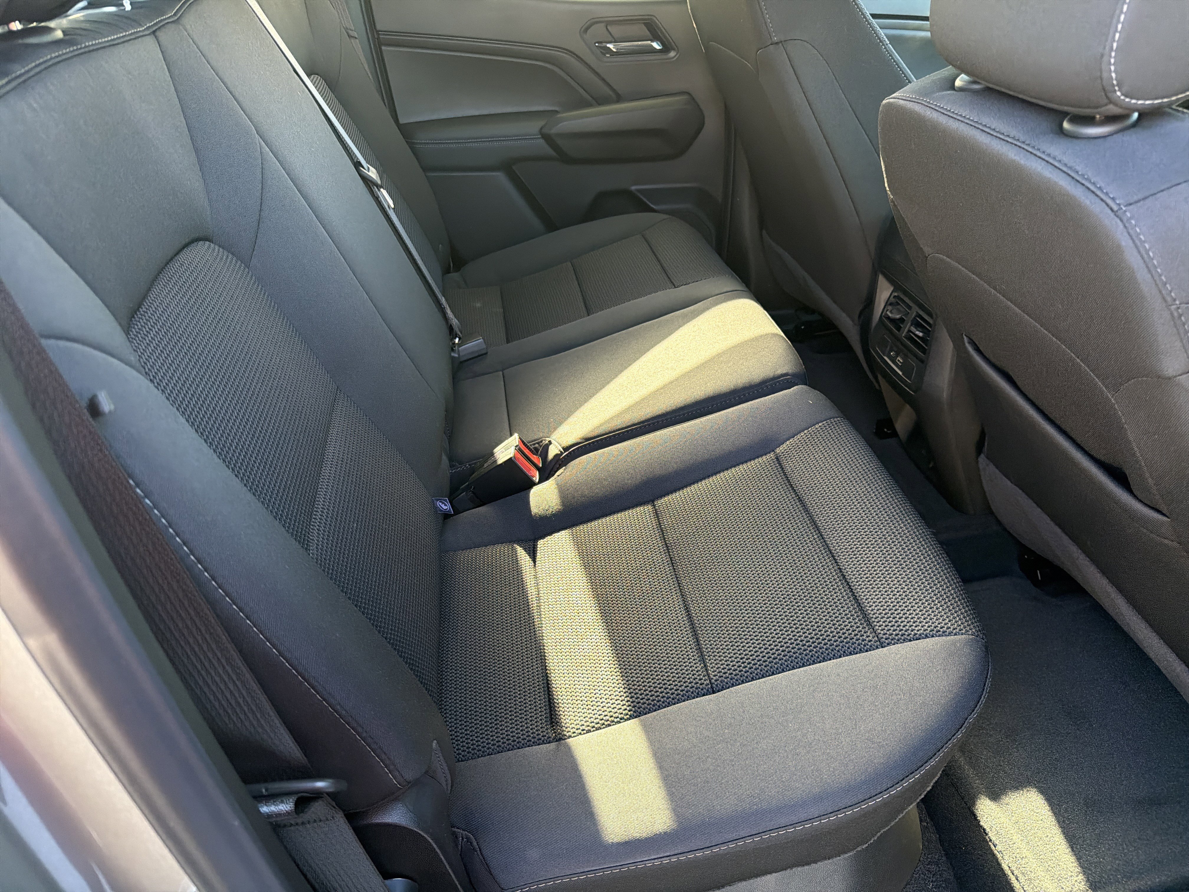 New 2026 GMC Canyon Elevation w/ Convenience Package image 25