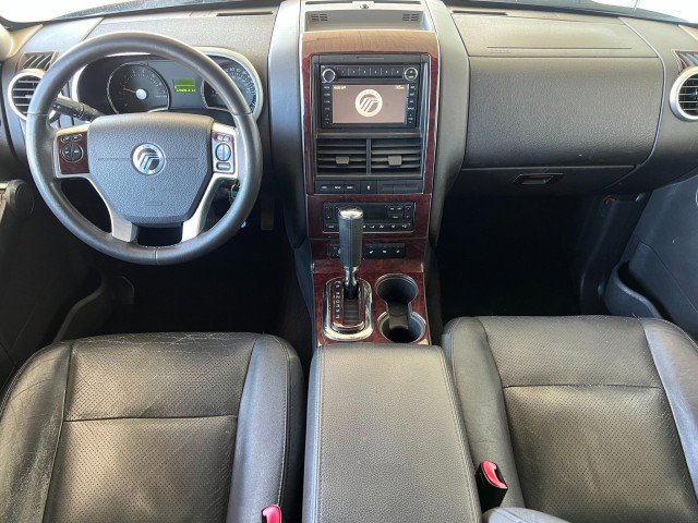 Used 2008 Mercury Mountaineer Premier image 16