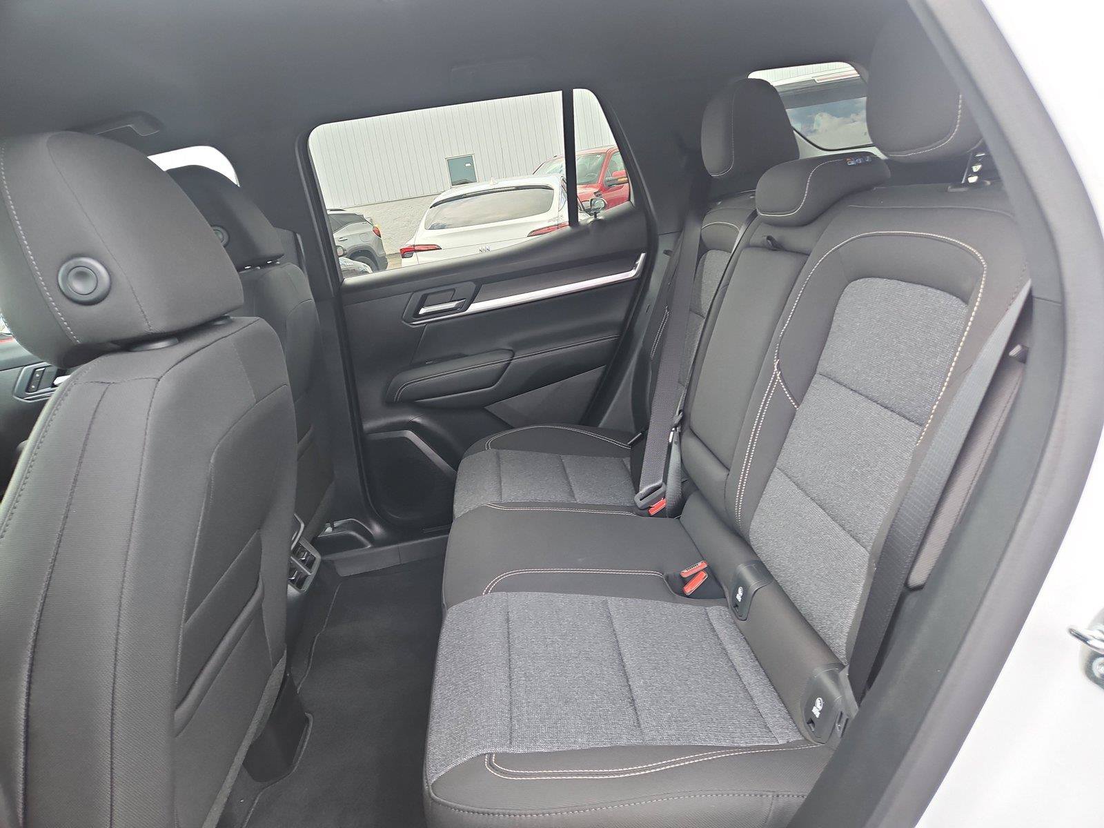 New 2027 GMC Terrain Elevation FWD image 13