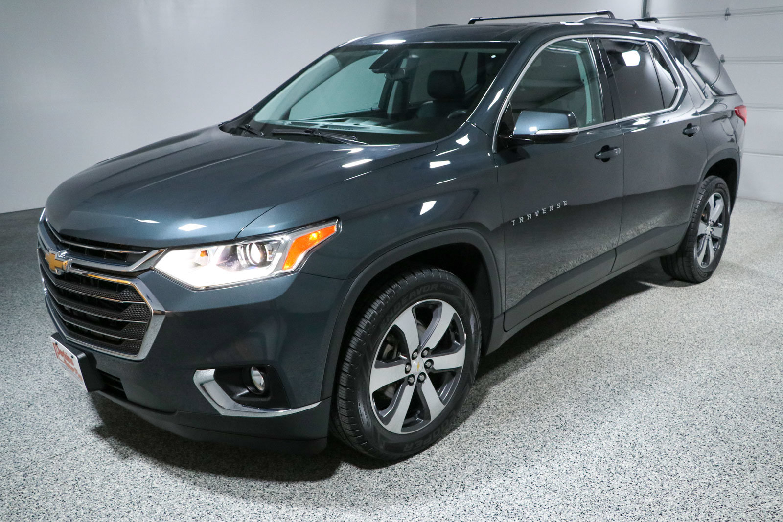 Used 2018 Chevrolet Traverse LT FWD image 38