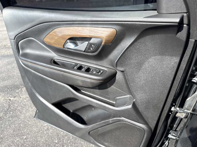 Used 2020 GMC Terrain SLE image 11
