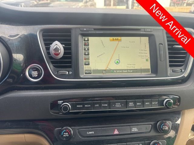 Used 2015 Kia Sedona SX image 10