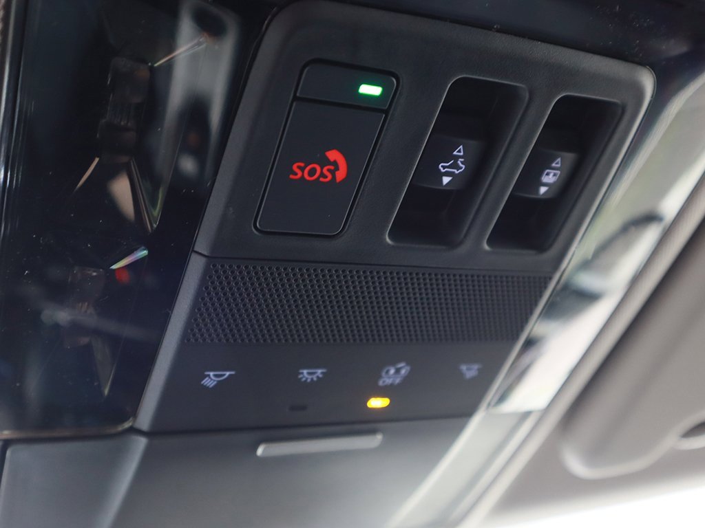 New 2025 Mitsubishi Outlander SE image 56