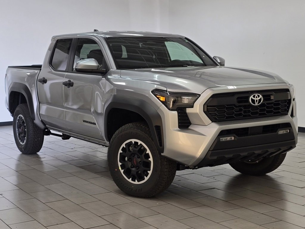 New 2025 Toyota Tacoma TRD Off-Road image 2