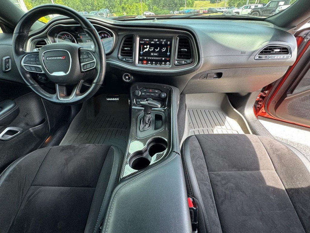 Used 2022 Dodge Challenger R/T Scat Pack w/ Plus Package RWD image 15