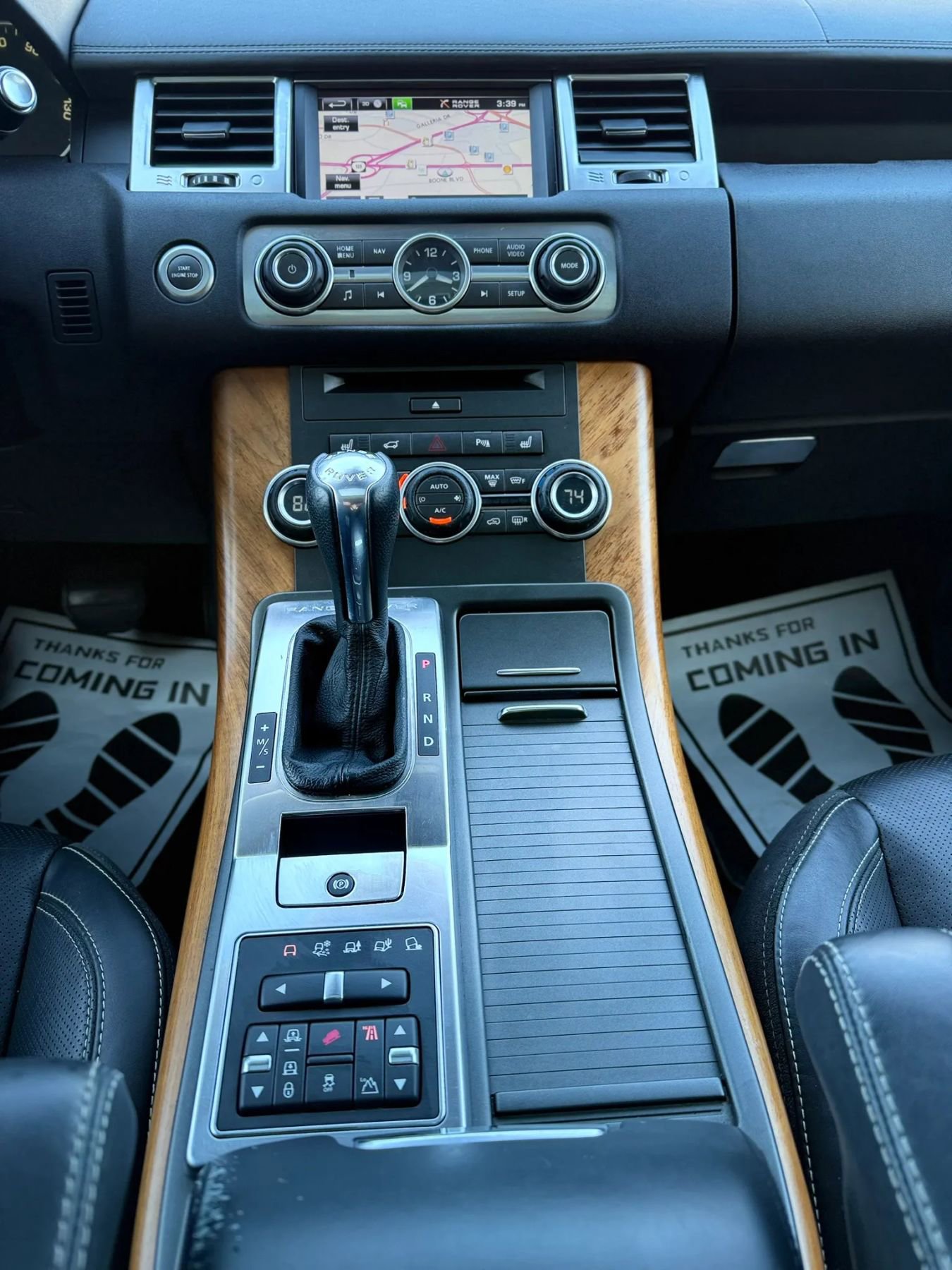 Used 2013 Land Rover Range Rover Sport HSE LUX image 21