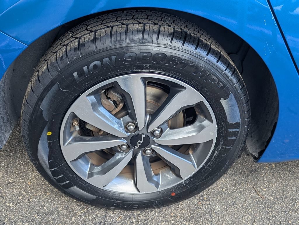 Used 2023 Kia Rio S w/ Technology Package FWD image 14