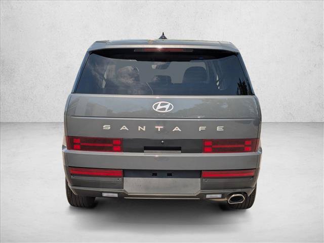 Used 2025 Hyundai Santa Fe SE FWD image 7