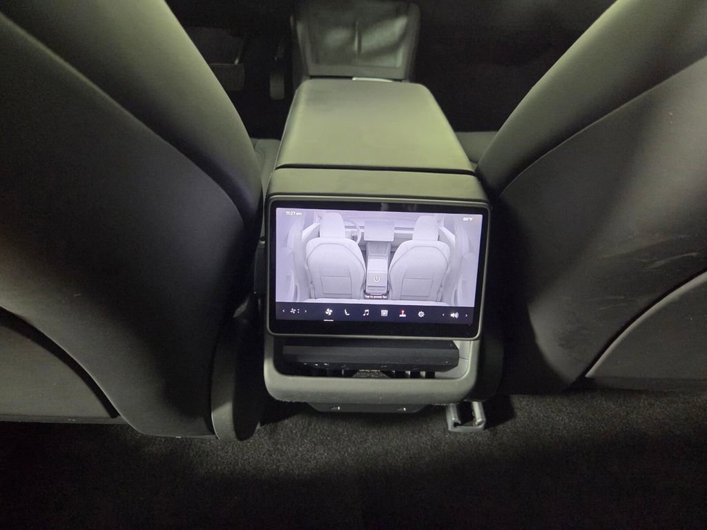 Used 2024 Tesla Model 3 Standard Range RWD image 25
