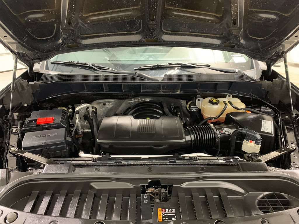 Used 2019 Chevrolet Silverado 1500 Custom w/ Custom Value Package AWD/4WD image 15