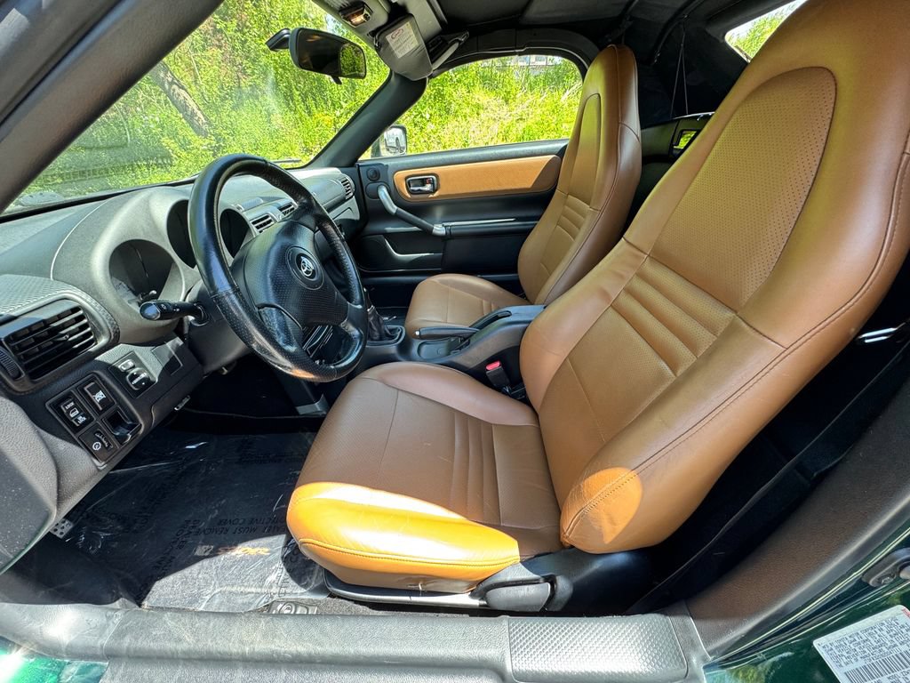 Used 2002 Toyota MR2 w/ Leather Pkg RWD image 8