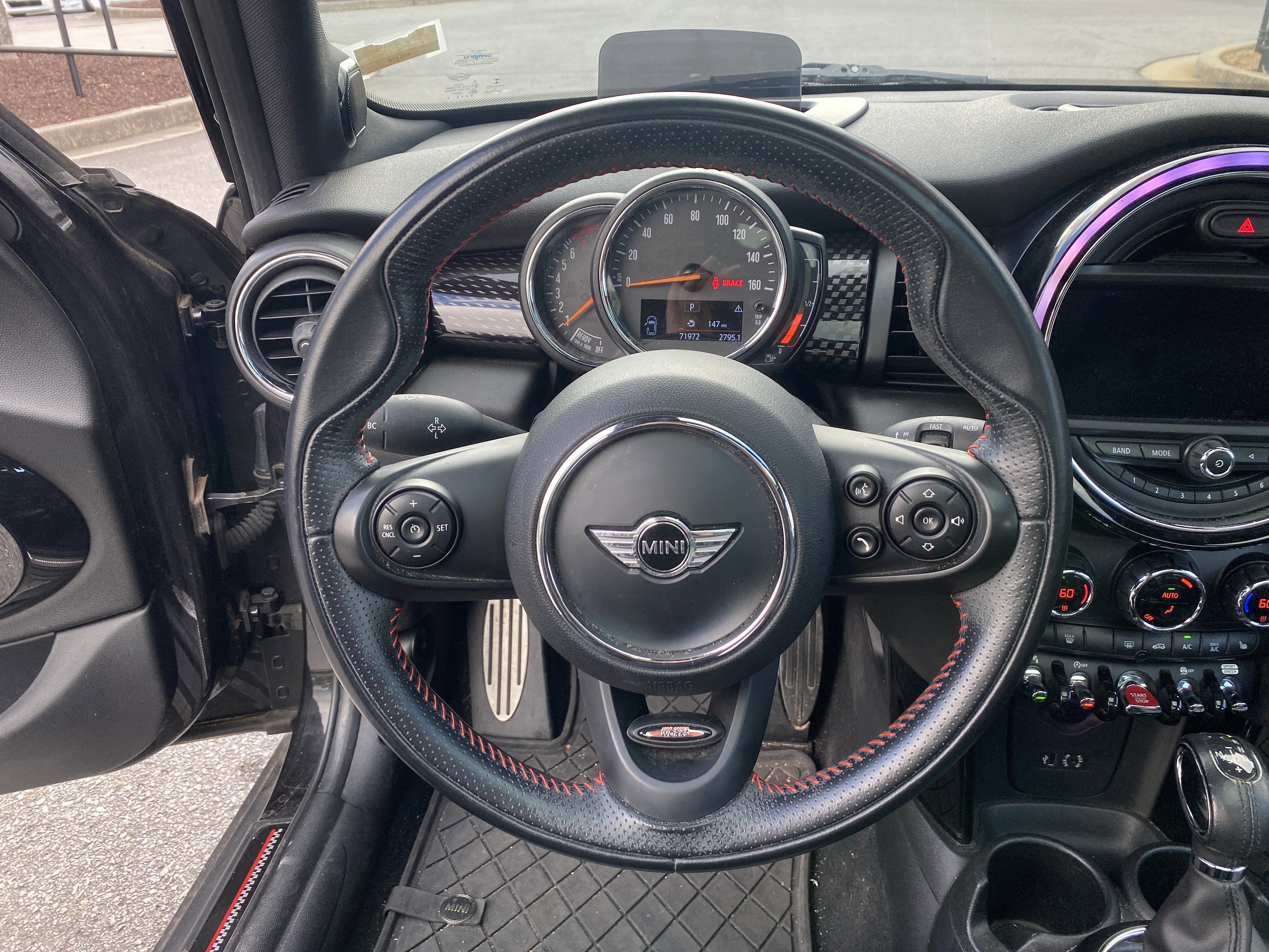 Used 2018 MINI Cooper S image 10