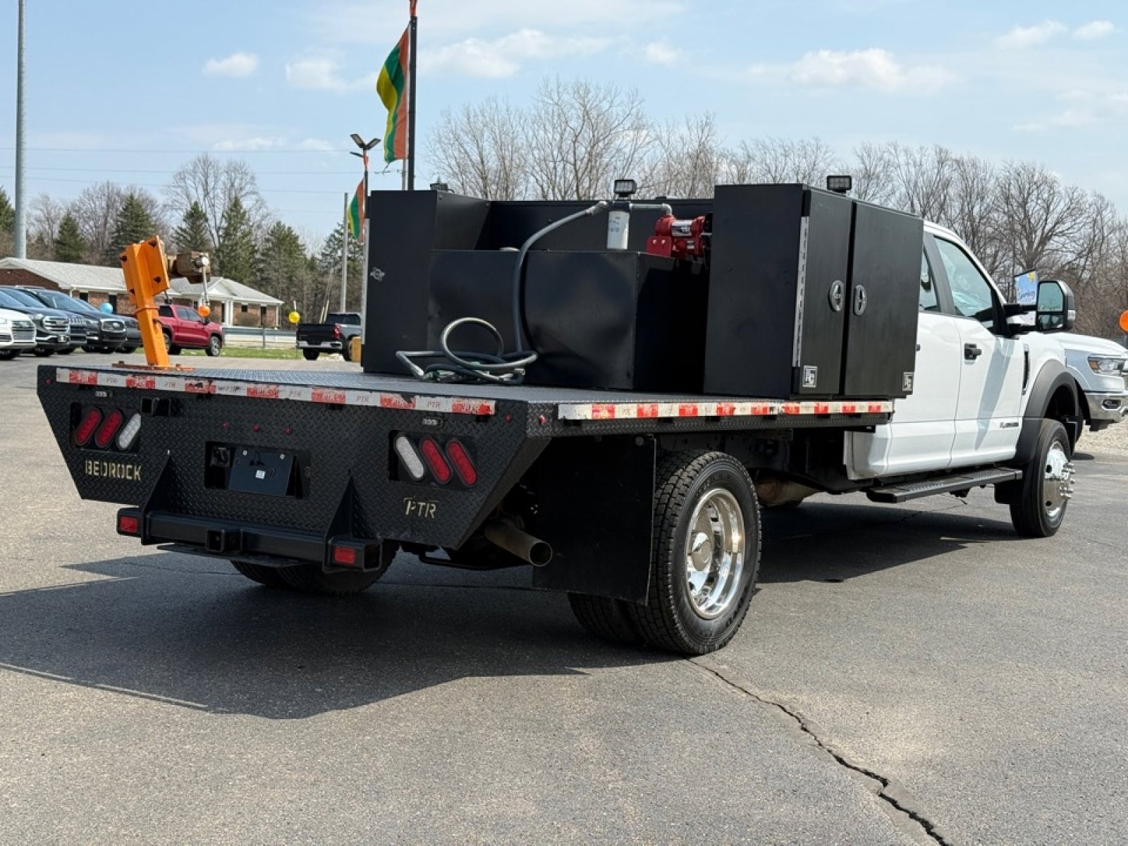 Used 2022 Ford F550 4x4 Crew Cab Super Duty w/ Power Equipment Group image 8