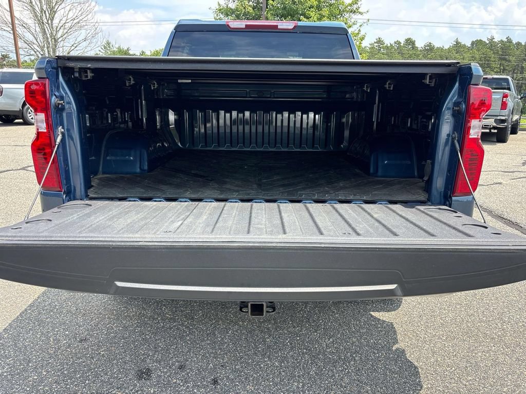 Used 2024 Chevrolet Silverado 1500 LT AWD/4WD image 15