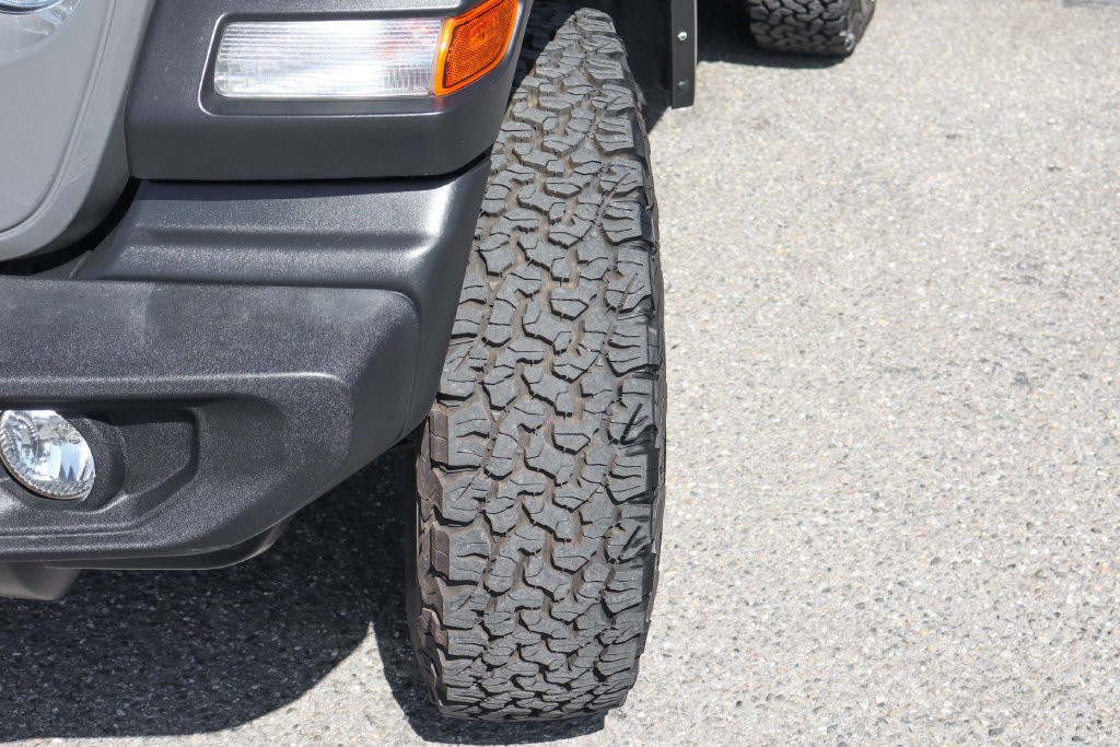 Used 2021 Jeep Wrangler Sport AWD/4WD image 39