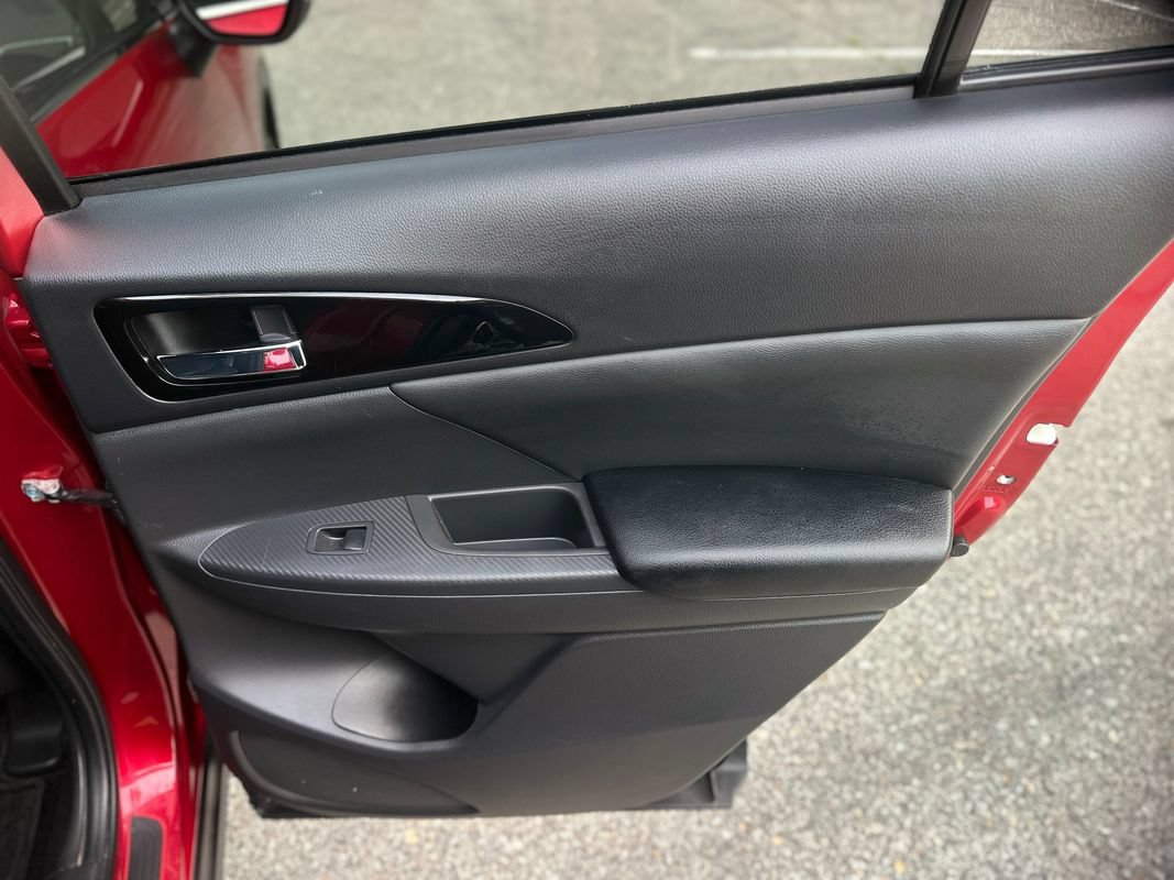 Used 2020 Mitsubishi Eclipse Cross SEL AWD/4WD image 28