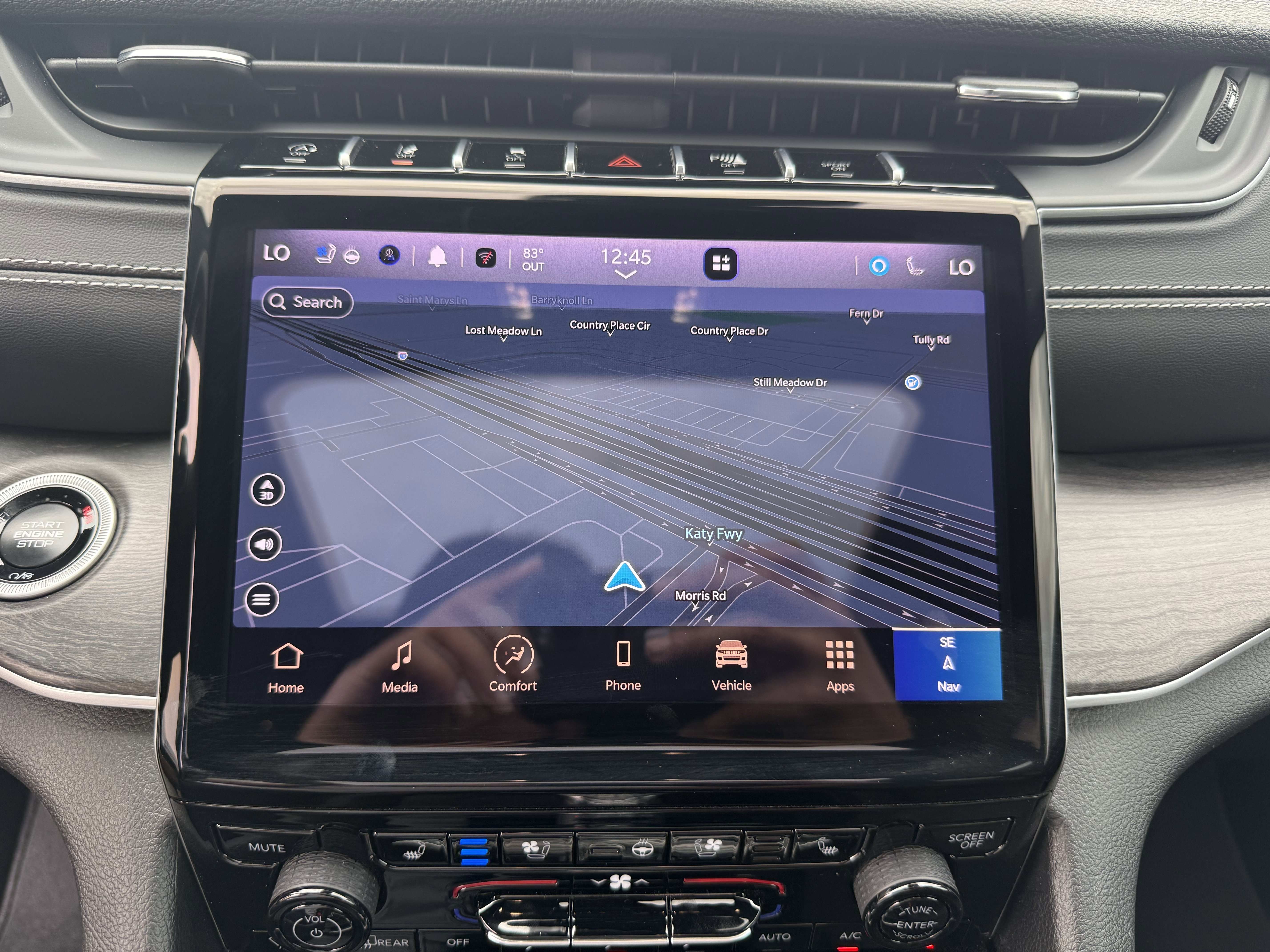 Used 2024 Jeep Grand Cherokee Limited w/ Luxury Tech Group II image 23