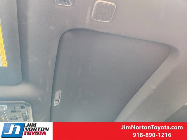 Used 2025 Toyota Tacoma TRD Off-Road w/ TRD Off Road Premium Package AWD/4WD image 26